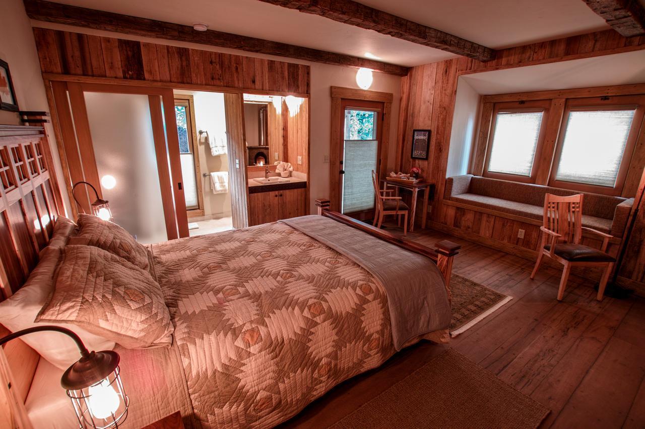 The Squibb Houses Cambria Luaran gambar