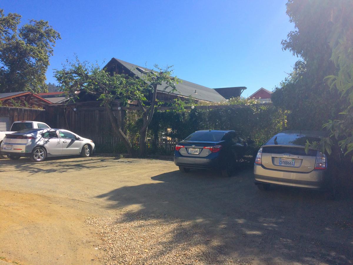 The Squibb Houses Cambria Luaran gambar