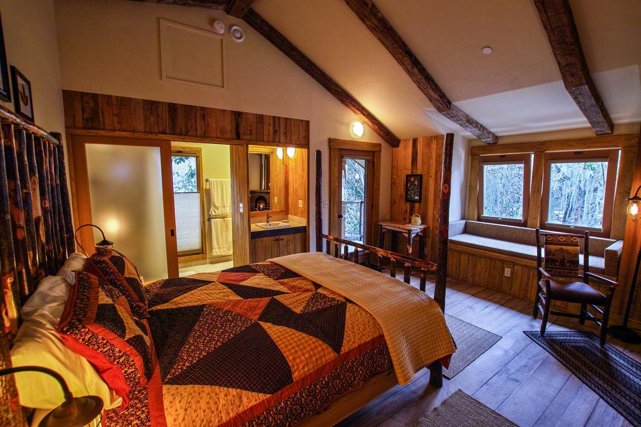 The Squibb Houses Cambria Luaran gambar