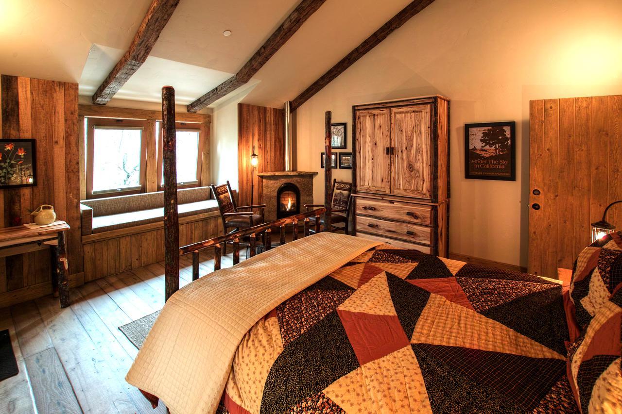The Squibb Houses Cambria Luaran gambar