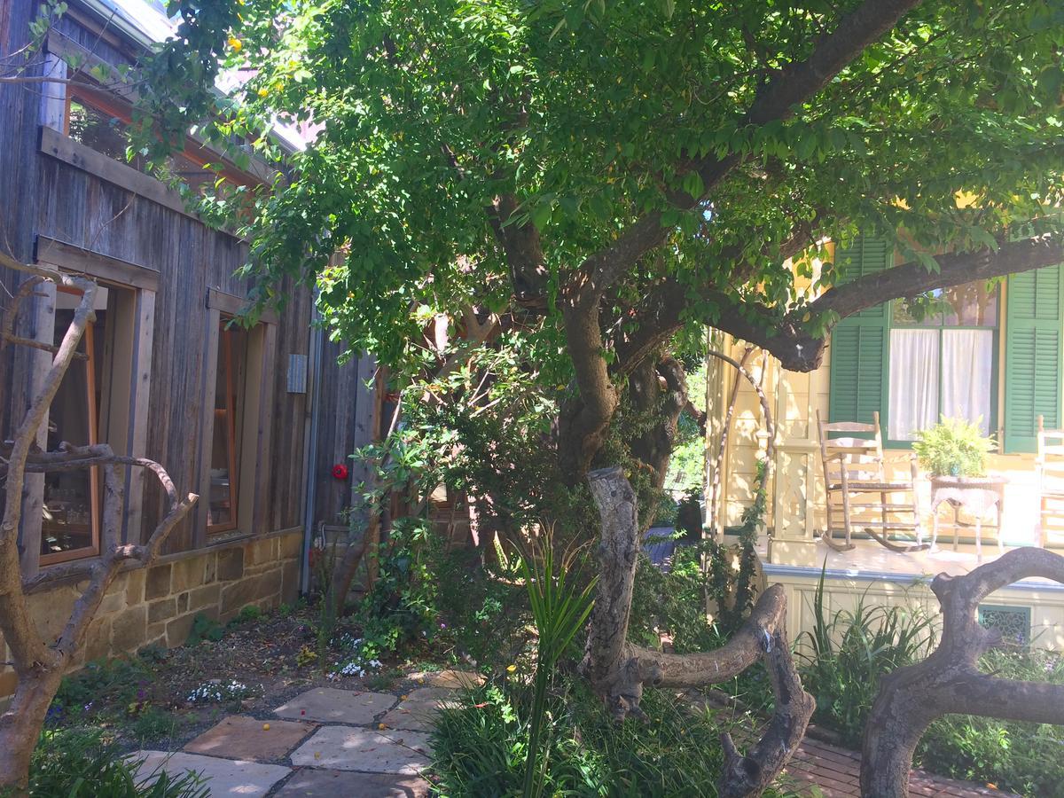 The Squibb Houses Cambria Luaran gambar