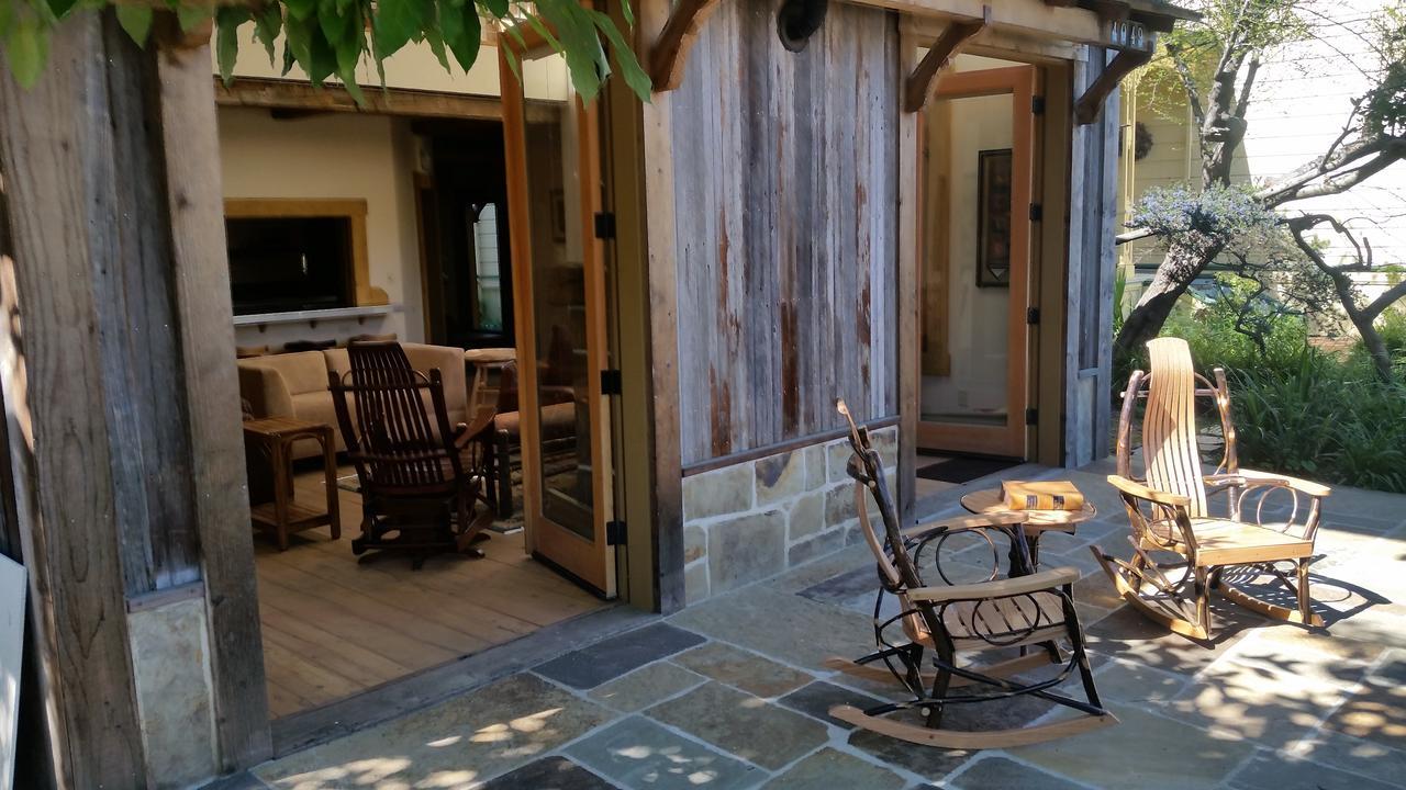 The Squibb Houses Cambria Luaran gambar